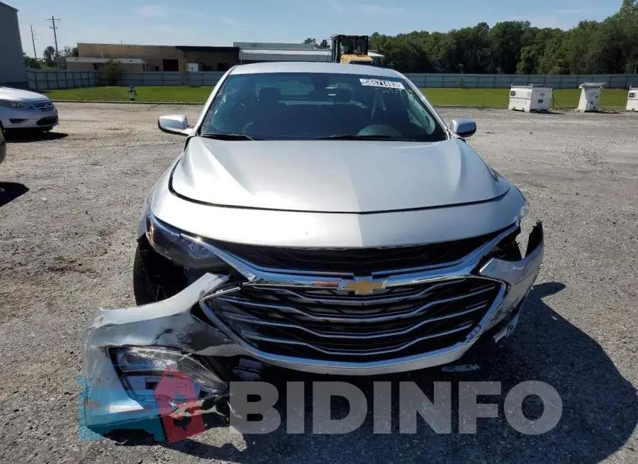 1G1ZD5STXNF110261 Photo# 5