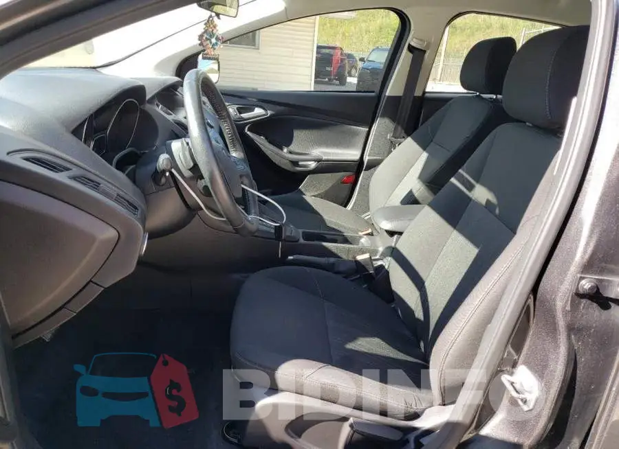 1FADP3F25FL330821 Photo# 7