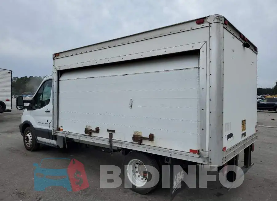 1FDBF8ZM5KKB56470 Photo# 2
