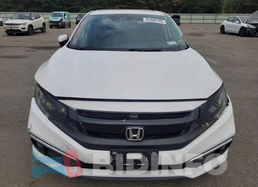 19XFC1F30KE213193 Photo# 5