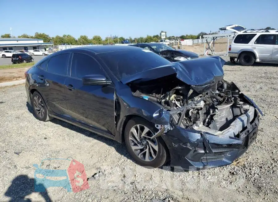 19XFC2F76HE217413 Photo# 4