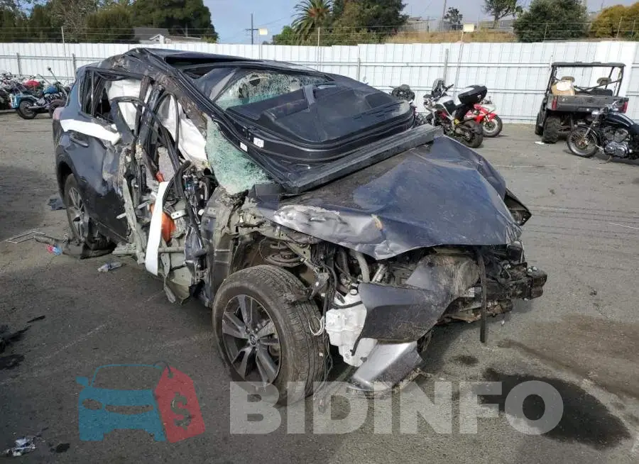 2T3RFREV8JW792832 Photo# 4