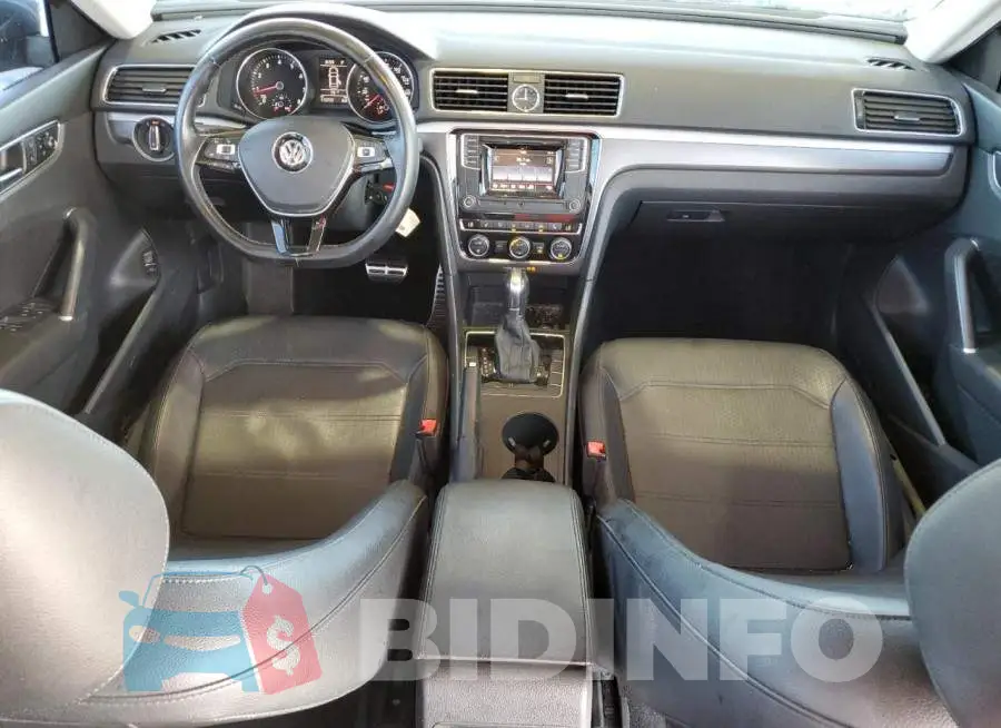 1VWAS7A38GC056211 Photo# 8