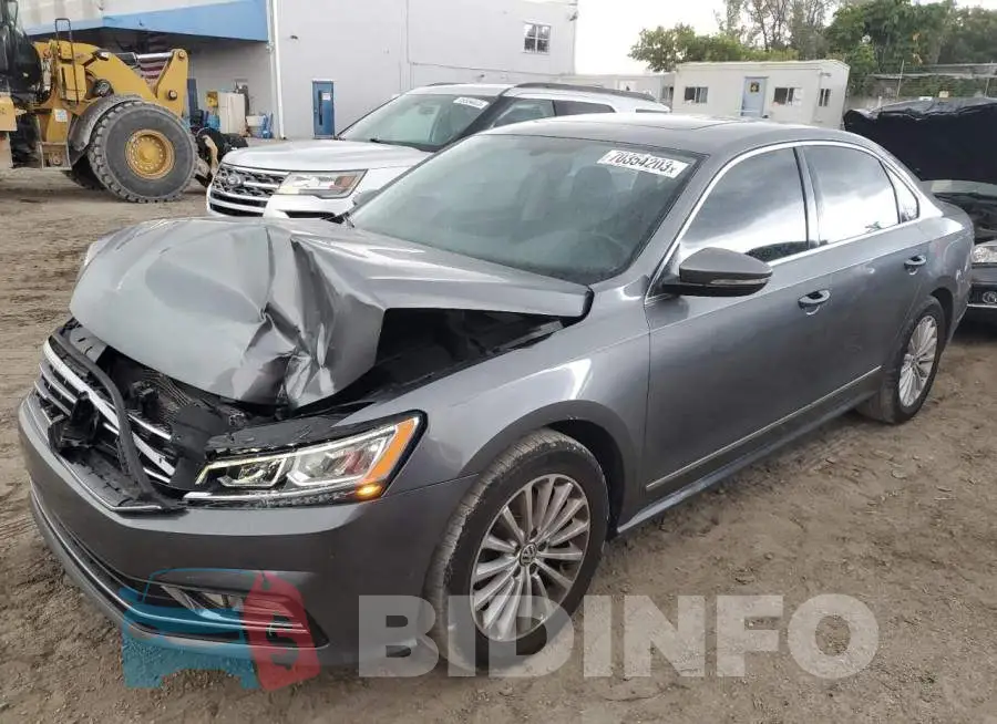 1VWBS7A38GC056732 Photo# 1