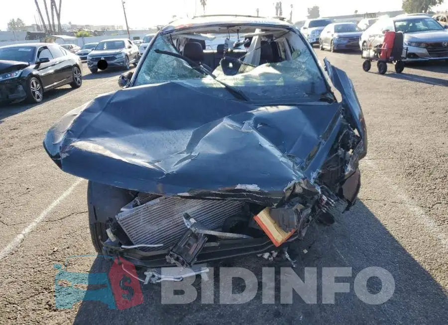 3VV3B7AX6NM033442 Photo# 5