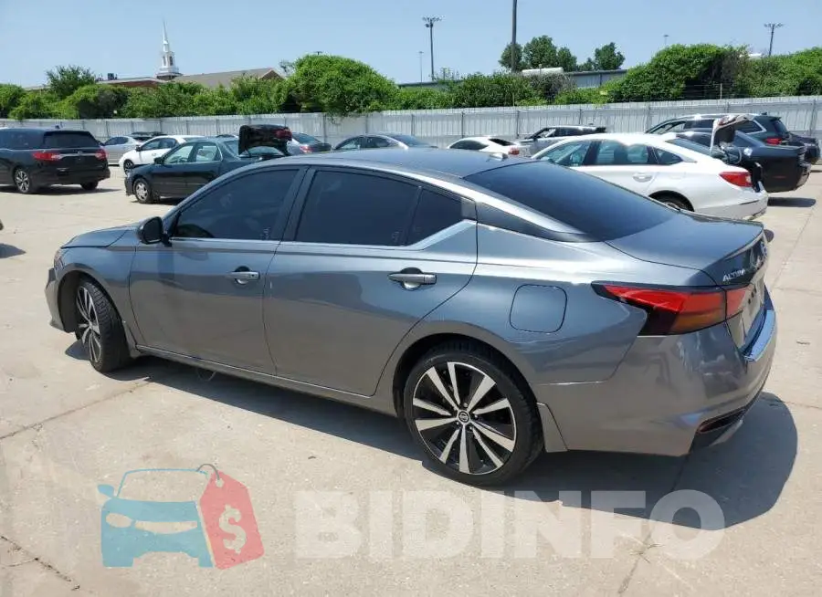 1N4BL4CV3LN317394 Photo# 2