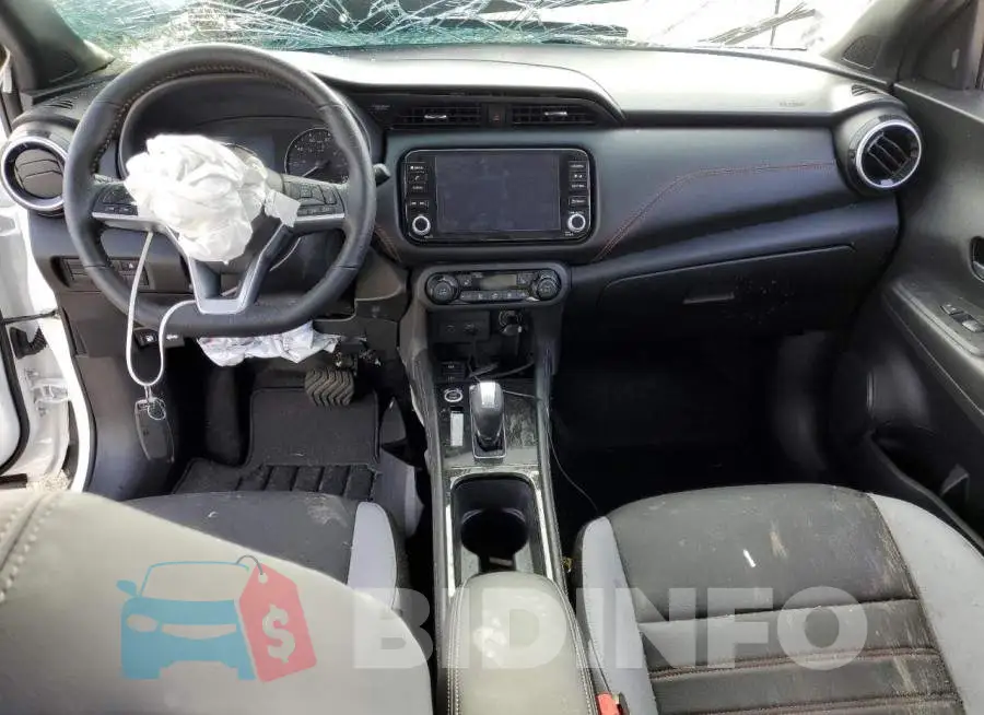 3N1CP5DV4PL524473 Photo# 8