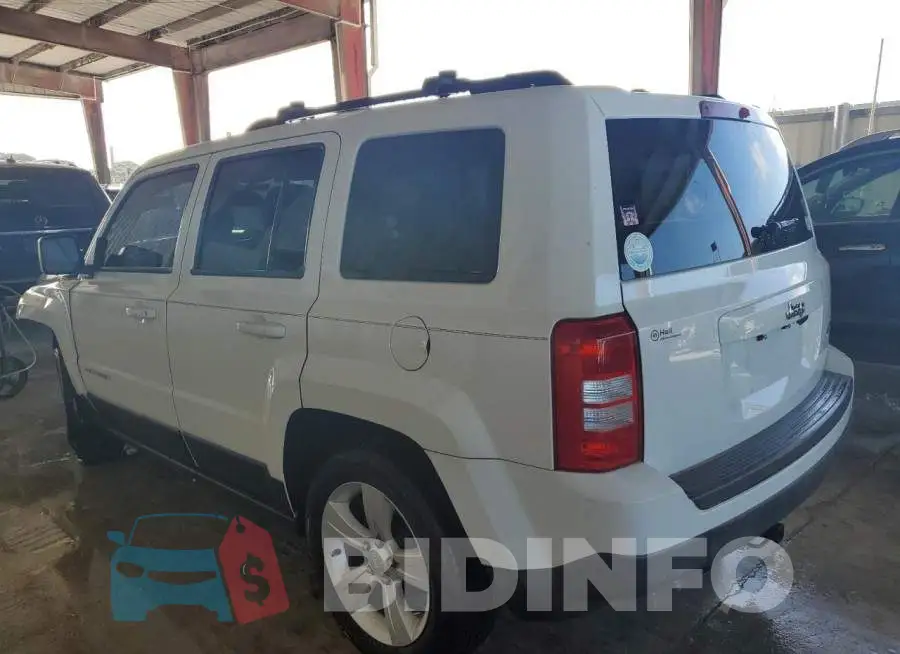 1C4NJPFB8ED667127 Photo# 2