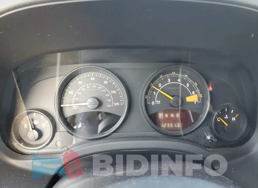 1C4NJRBB5ED862443 Photo# 9