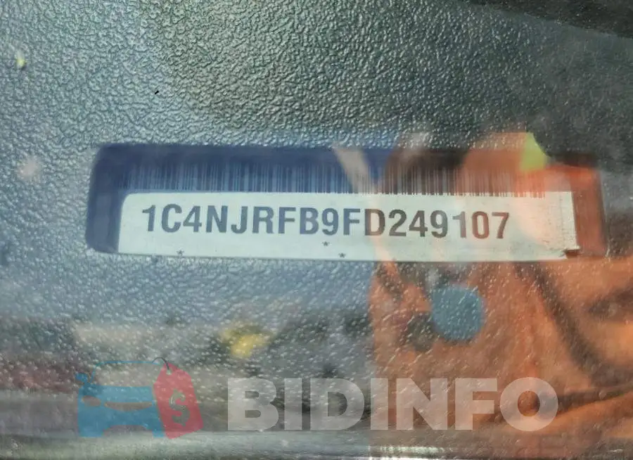 1C4NJRFB9FD249107 Photo# 13