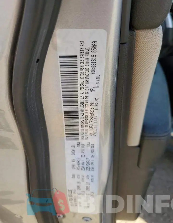 1C4PJLCBXHW526915 Photo# 12