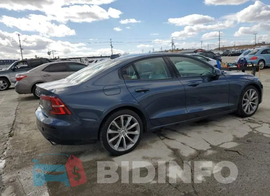 7JR102FK2MG096849 Photo# 3