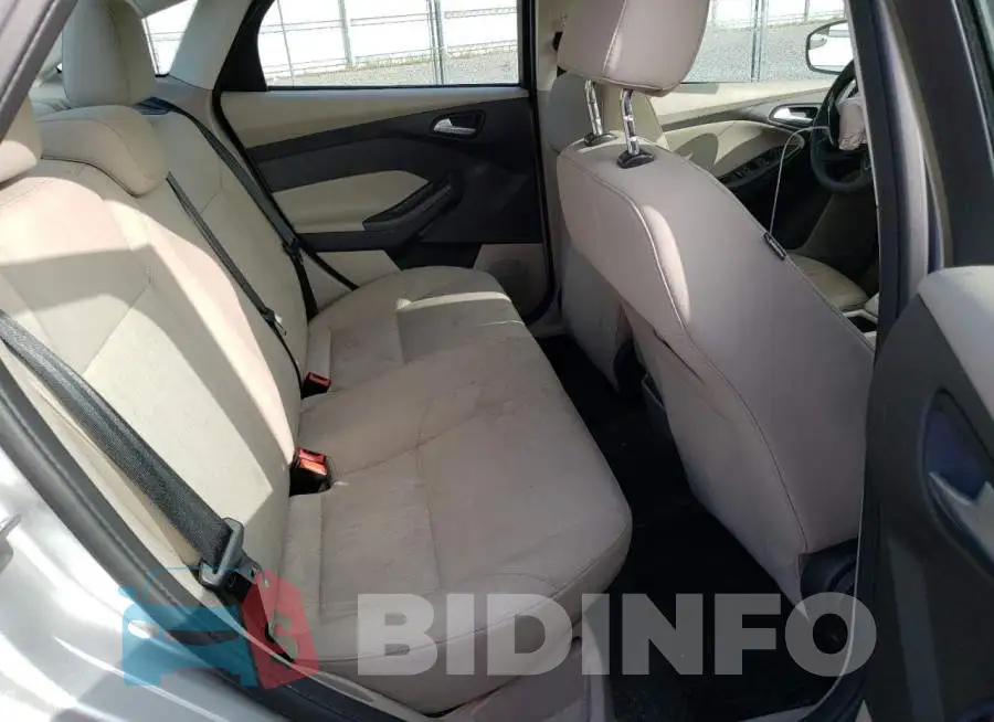 1FADP3F29GL280233 Photo# 10