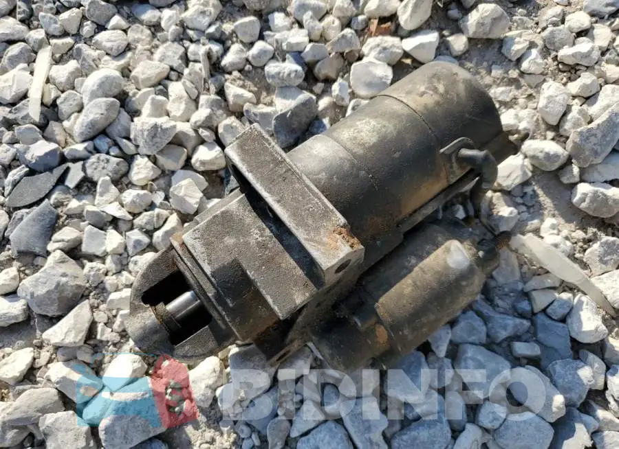 1FMCU0F74HUB18963 Photo# 13