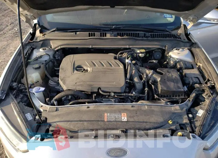 3FA6P0HD1GR172261 Photo# 11