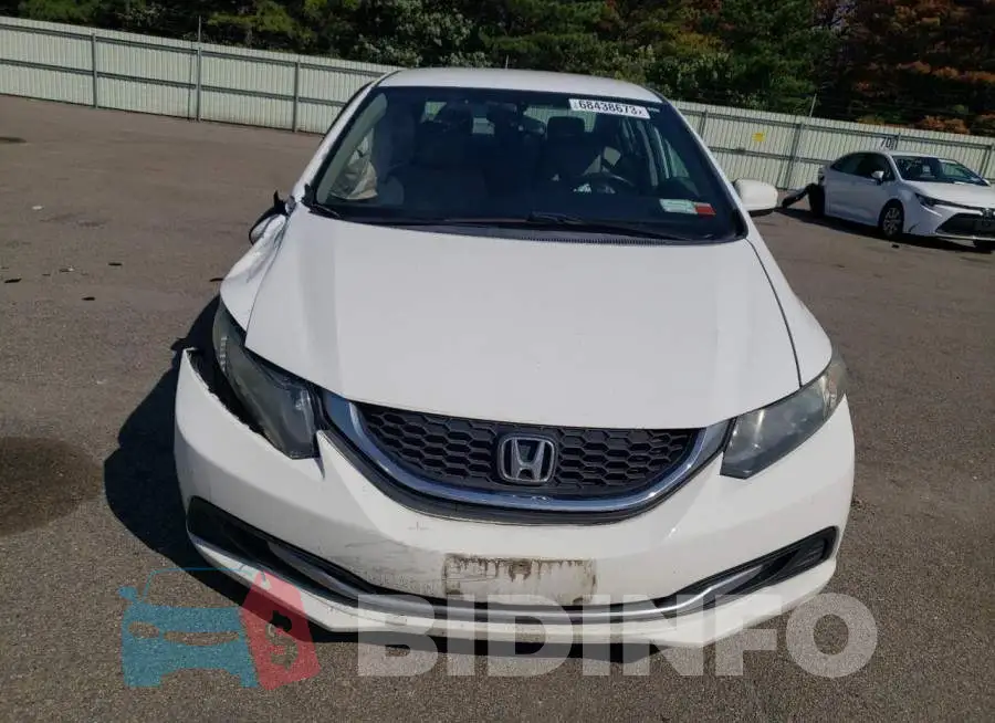 19XFB2F52FE702968 Photo# 5