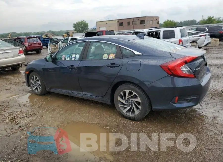 19XFC2F7XHE006747 Photo# 2