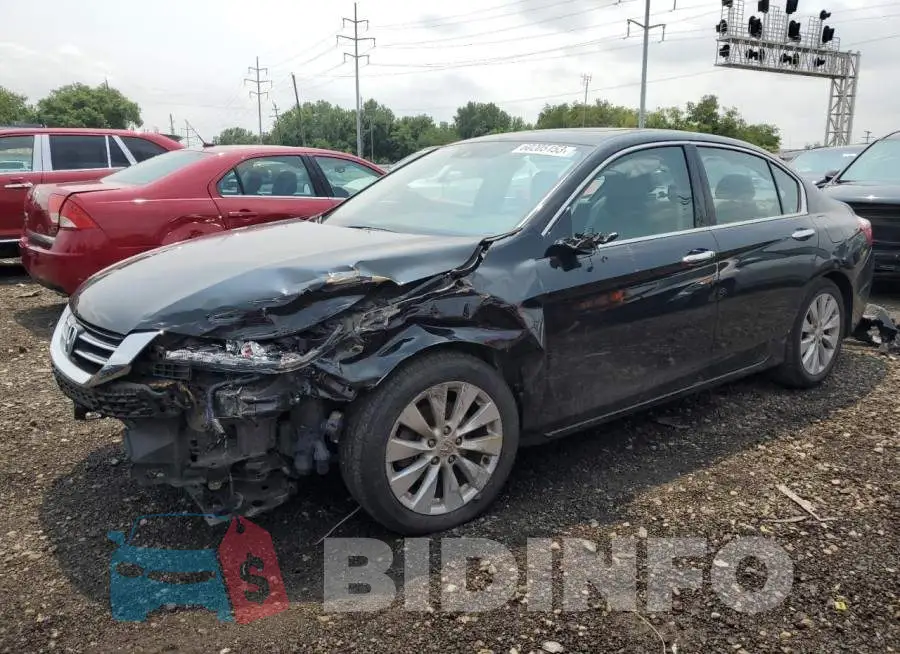 1HGCR3F83FA013184 Photo# 1