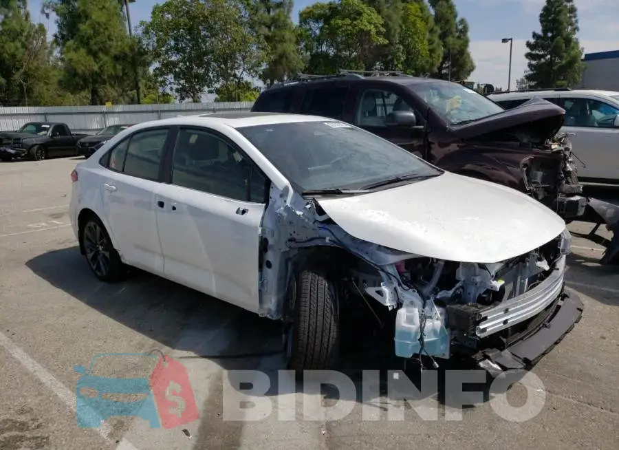 JTDBCMFE8P3019737 Photo# 4
