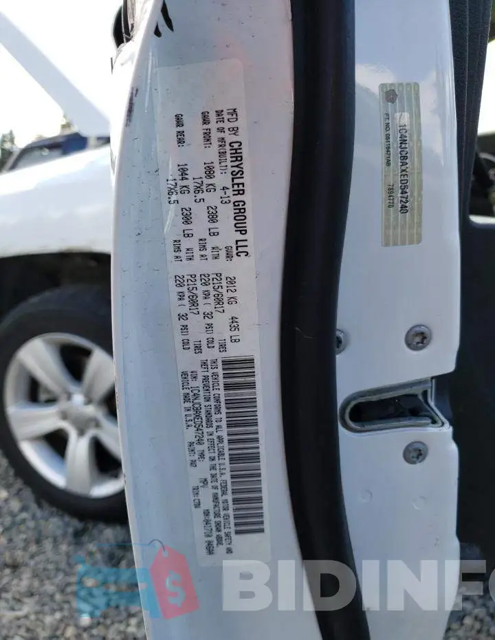1C4NJCBAXED547240 Photo# 13