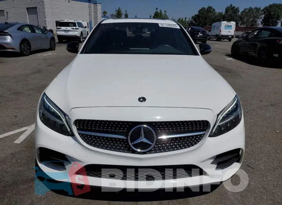 55SWF8DB1KU284356 Photo# 5