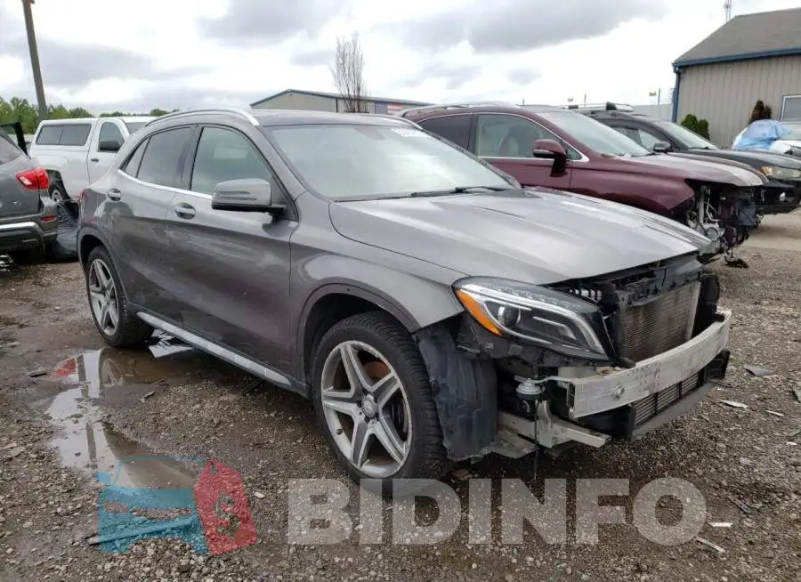 WDCTG4GB2FJ110083 Photo# 4