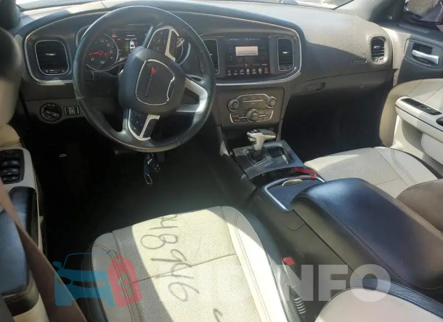 2C3CDXHG6FH722528 Photo# 8