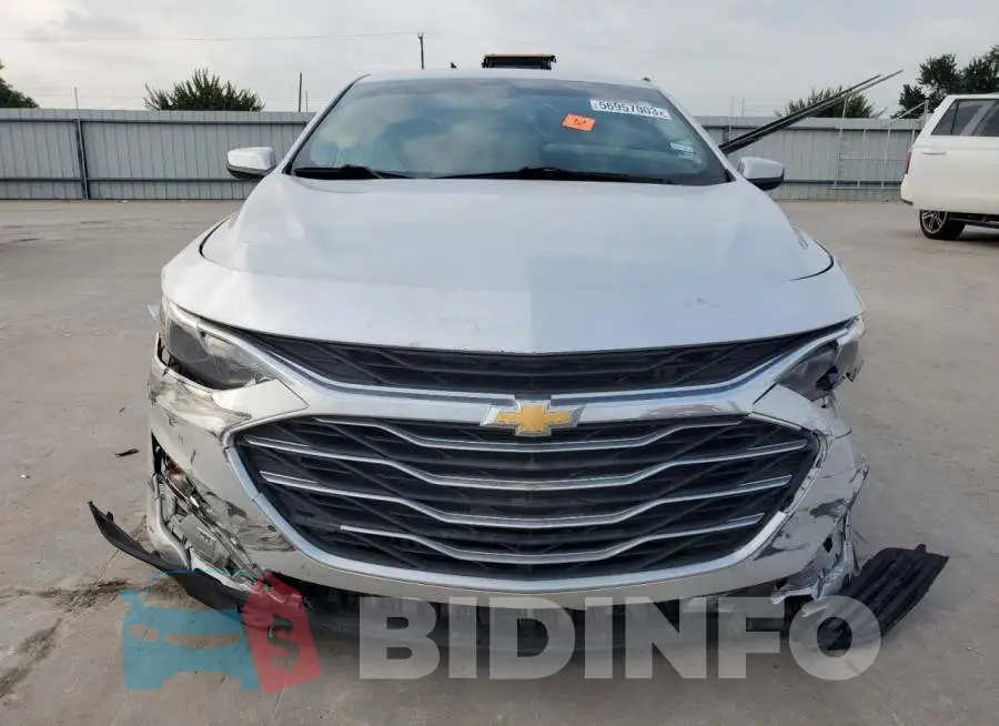 1G1ZD5ST8KF140113 Photo# 5