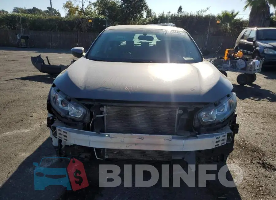 19XFC2F50GE232082 Photo# 5