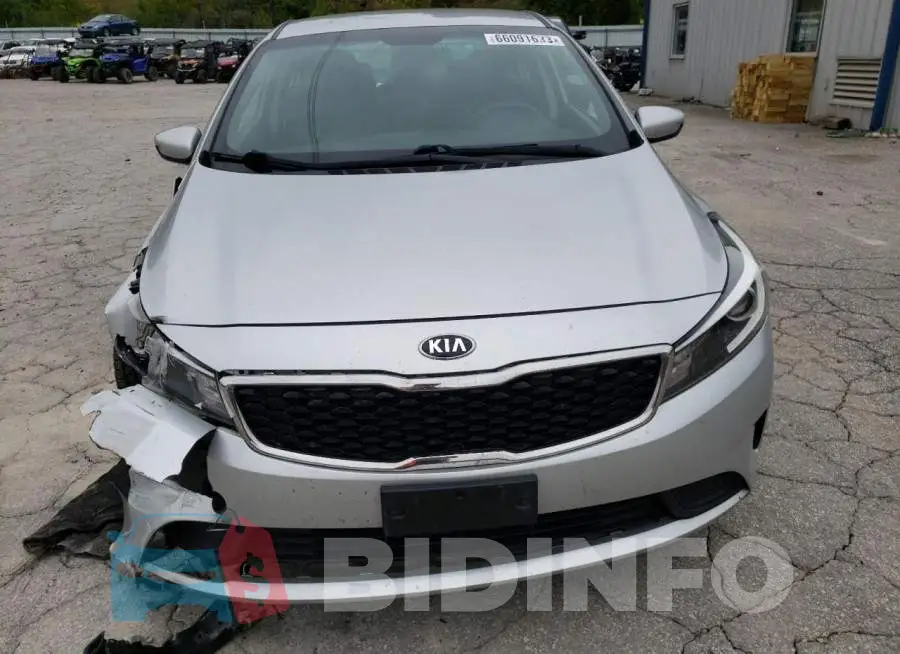 3KPFL4A74HE146425 Photo# 5