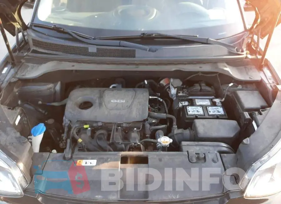 KNDJN2A2XH7882329 Photo# 11