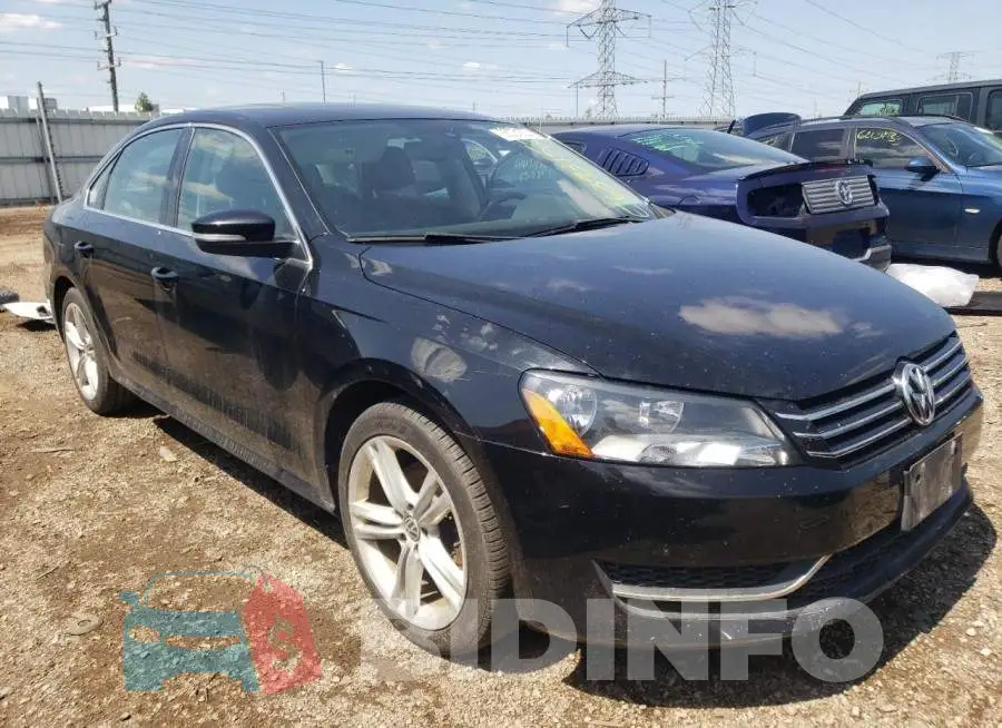 1VWBS7A33EC060765 Photo# 4