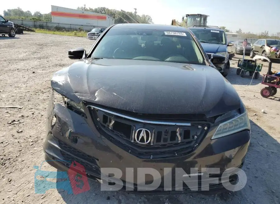 19UUB2F57FA016680 Photo# 5