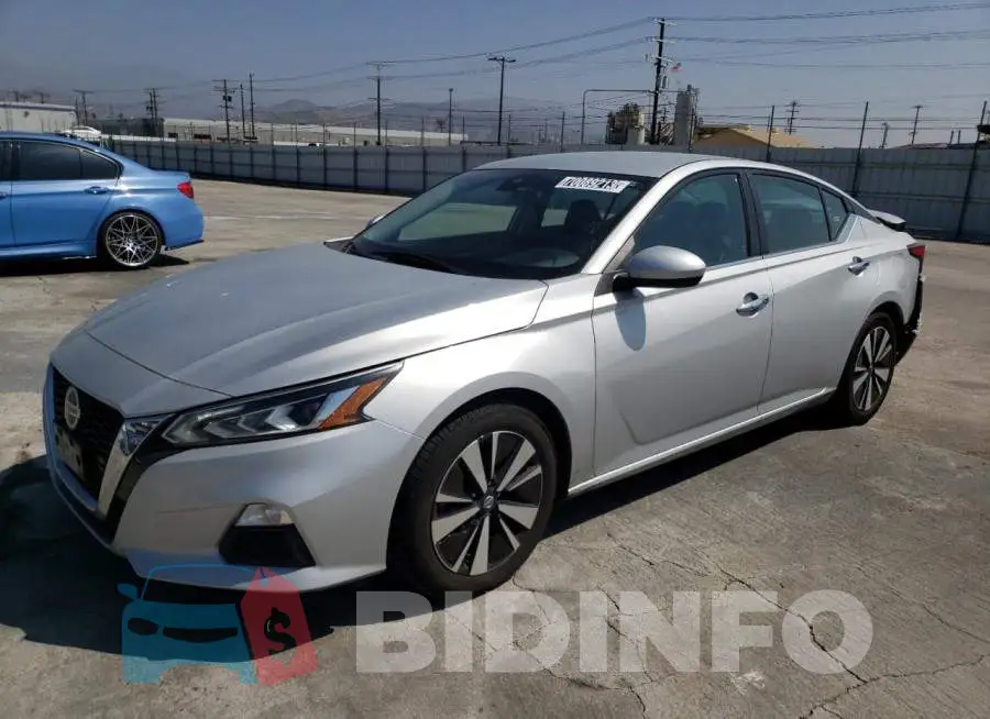 1N4BL4DV8MN357146 Photo# 1