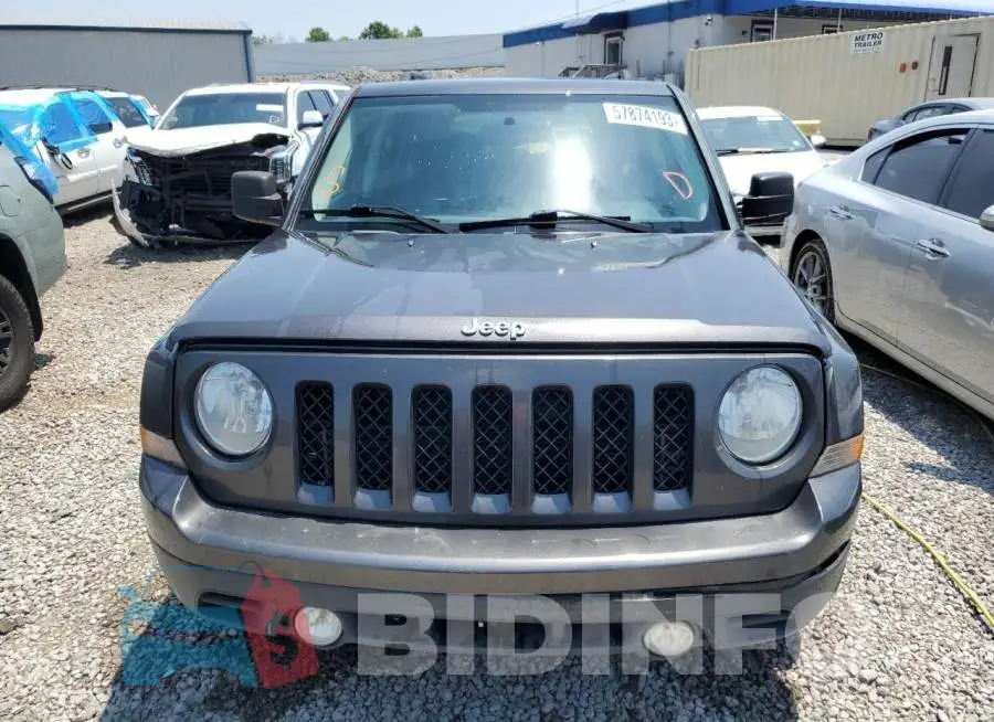 1C4NJPFB0ED769814 Photo# 5