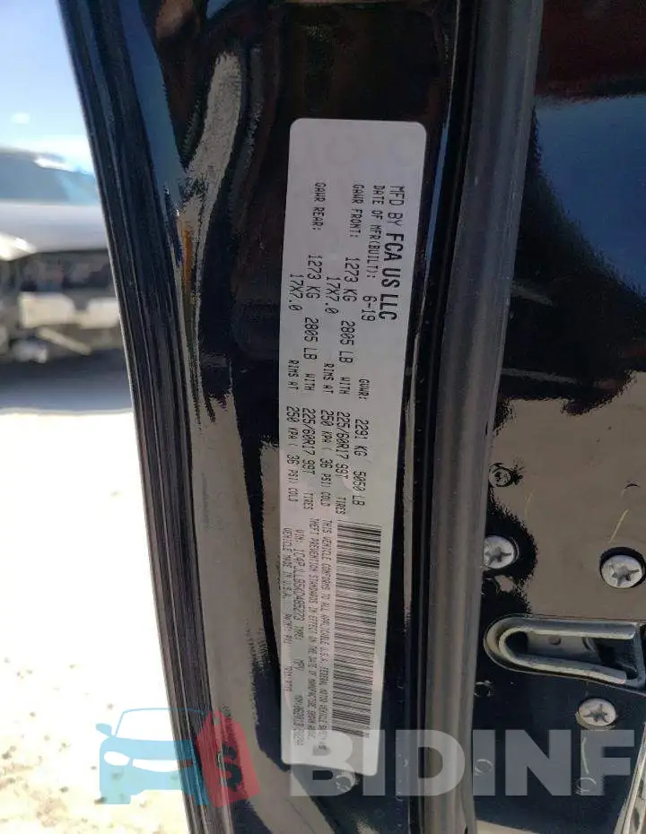 1C4PJLLB5KD485273 Photo# 14