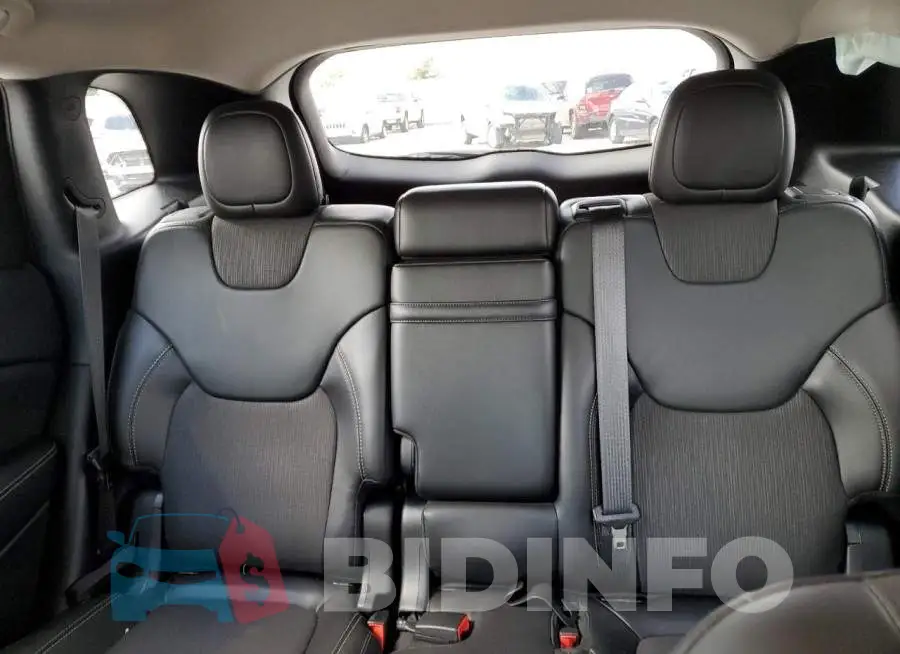 1C4PJLLB9JD557817 Photo# 10