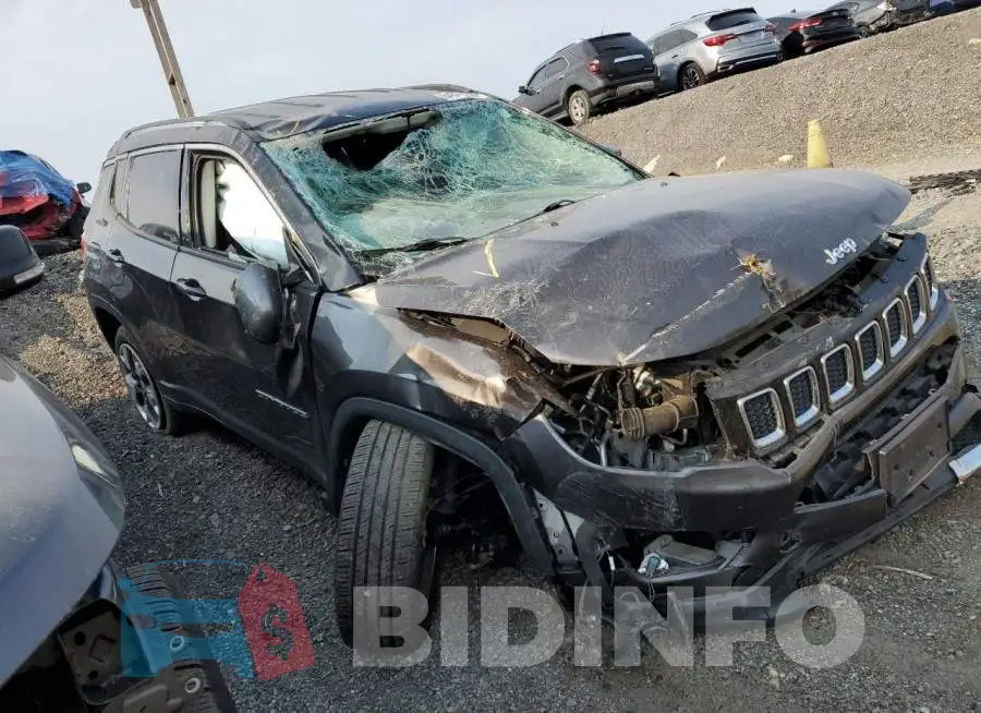 3C4NJCCB6LT125643 Photo# 4