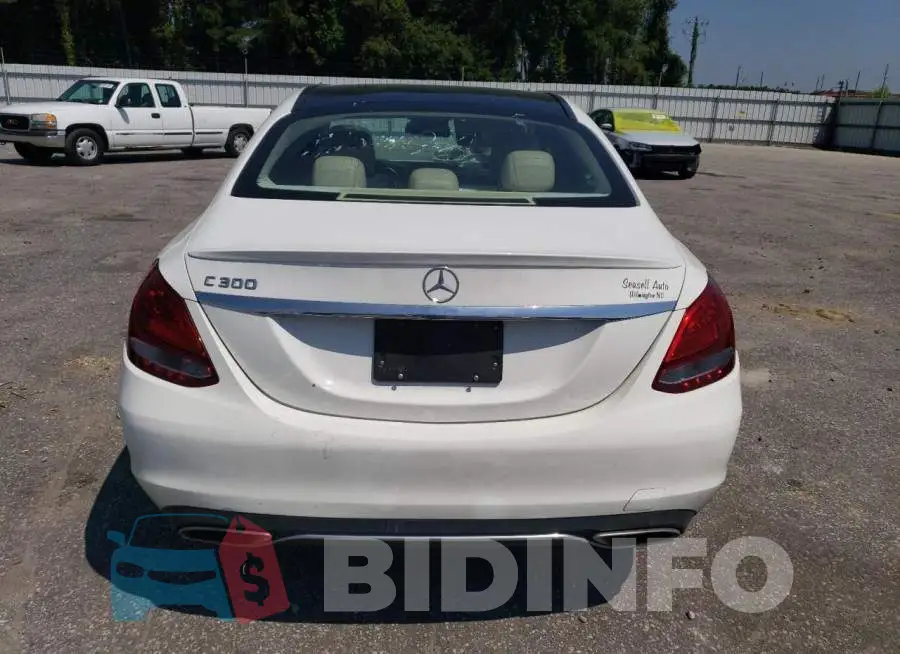 55SWF4JB9GU176037 Photo# 6