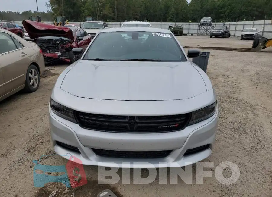 2C3CDXBG6PH522257 Photo# 5