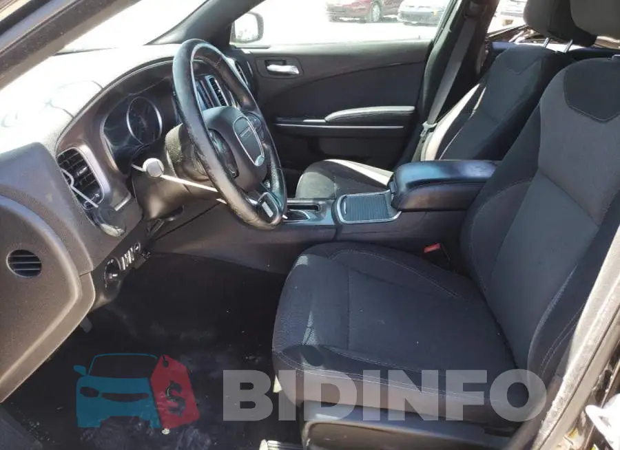 2C3CDXBG8FH826916 Photo# 7