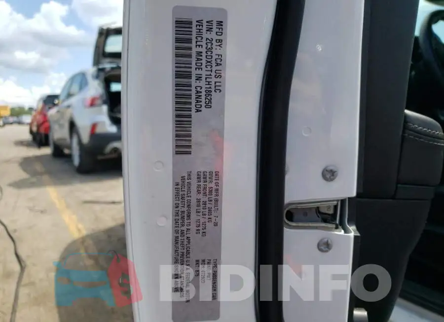 2C3CDXCT1LH186250 Photo# 10