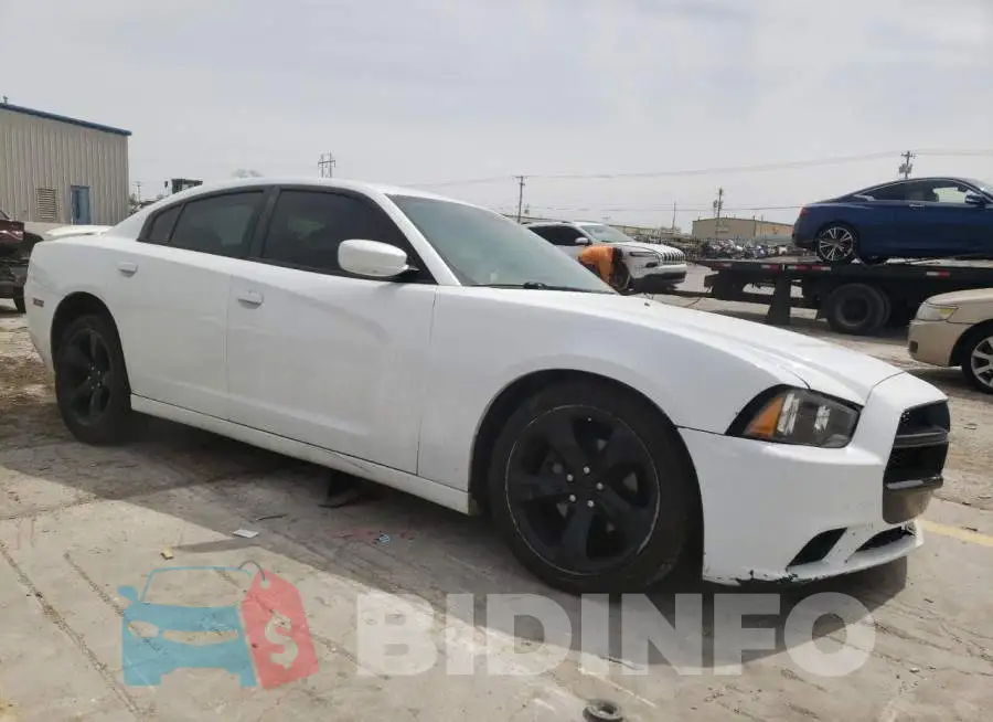 2C3CDXHG7EH102821 Photo# 4