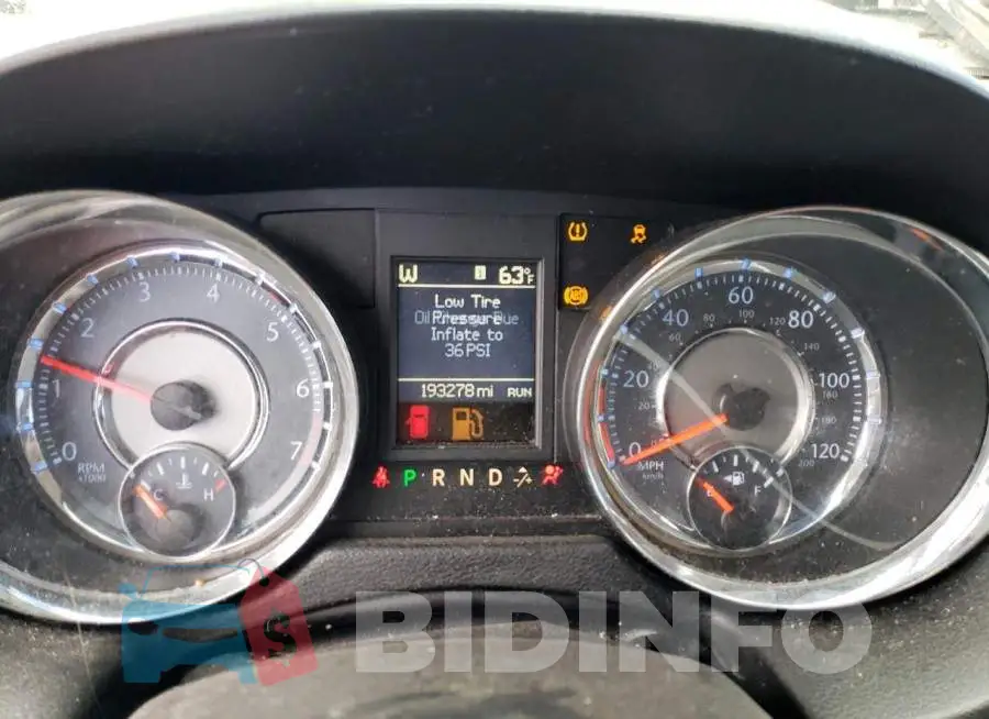 2C4RC1BGXER218233 Photo# 9