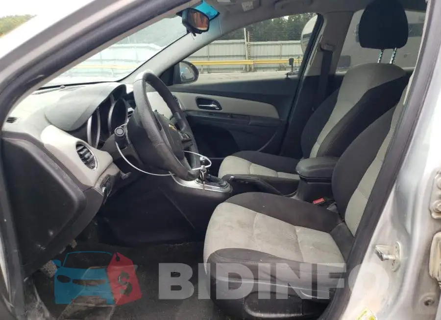 1G1PB5SH9F7238656 Photo# 7