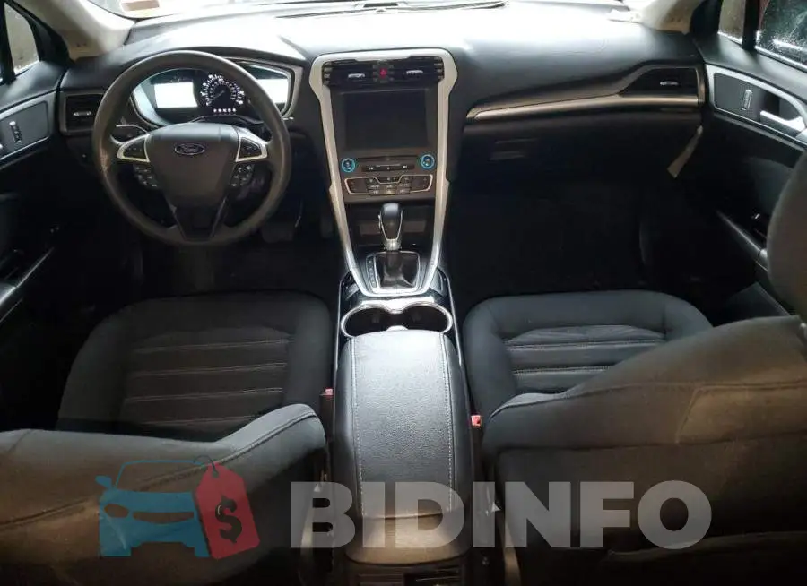 1FA6P0HD4G5117130 Photo# 8