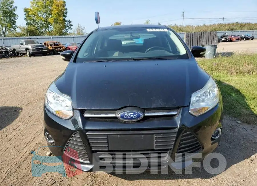 1FADP3F20EL222945 Photo# 5