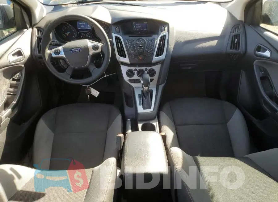 1FADP3F27EL348395 Photo# 8