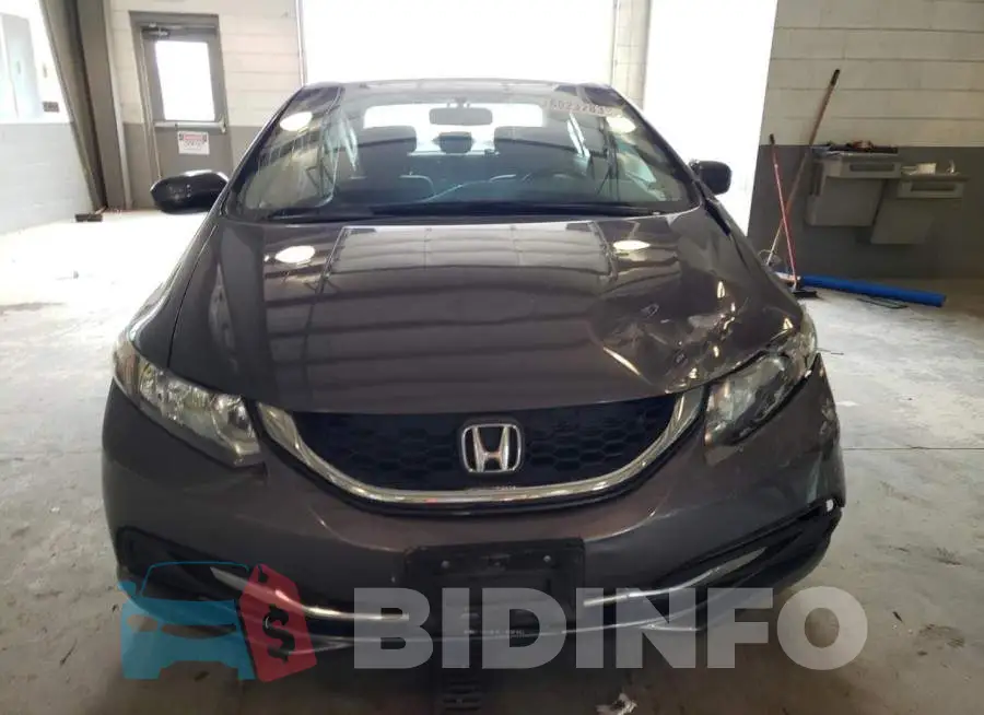 19XFB2F57FE296847 Photo# 5