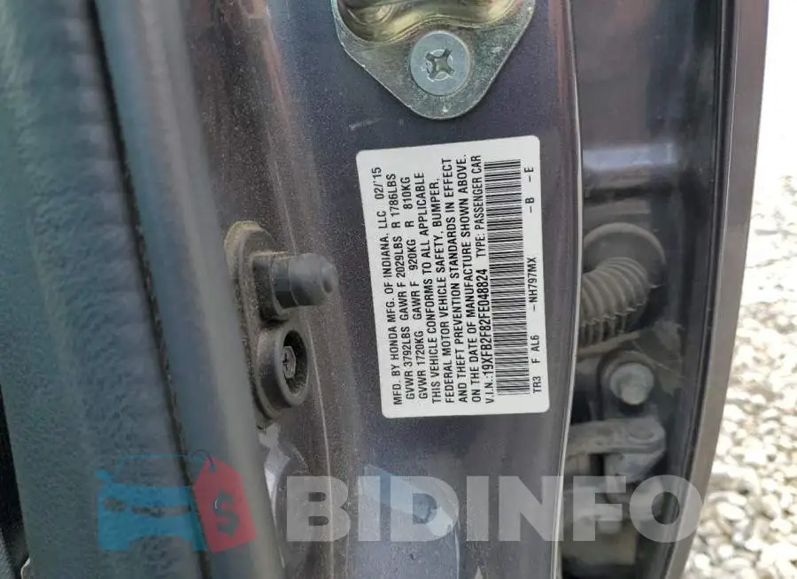 19XFB2F82FE048824 Photo# 12
